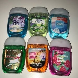 BATH AND BODY WORKS POCKETBACK SET